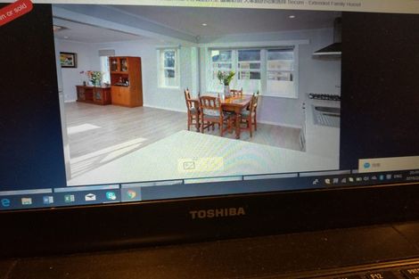 Photo of property in 3 Glen Marine Parade, Glendene, Auckland, 0602