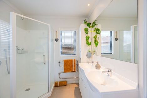 Photo of property in 12 Inglis Place, Mahora, Hastings, 4120