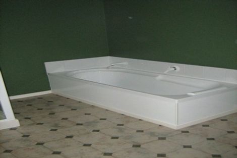 Photo of property in 51a John Sims Drive, Broadmeadows, Wellington, 6035