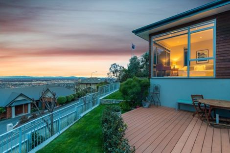 Photo of property in 8 Millway Place, Huntsbury, Christchurch, 8022