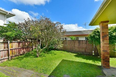 Photo of property in 2/428 Hibiscus Coast Highway, Orewa, 0931