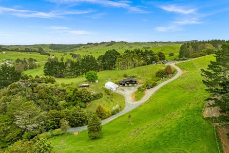 Photo of property in 46 Ararua Road, Waiotira, 0193
