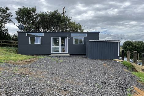 Photo of property in 50 Binns Road, Karioitahi, Waiuku, 2683
