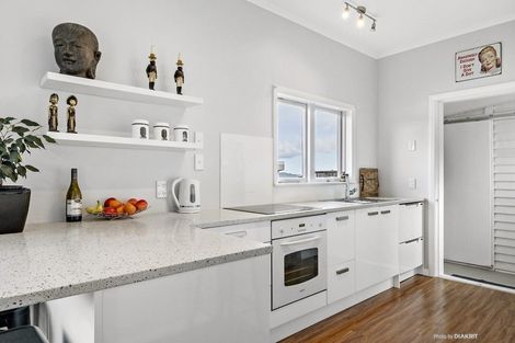 Photo of property in 22 Mandalay Terrace, Khandallah, Wellington, 6035