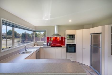 Photo of property in 6 Styx River Place, Spencerville, Christchurch, 8083