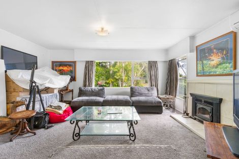 Photo of property in 86 Lindsay Road, Levin, 5510