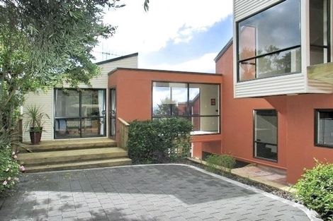 Photo of property in 51 Sunrise Boulevard, Tawa, Wellington, 5028