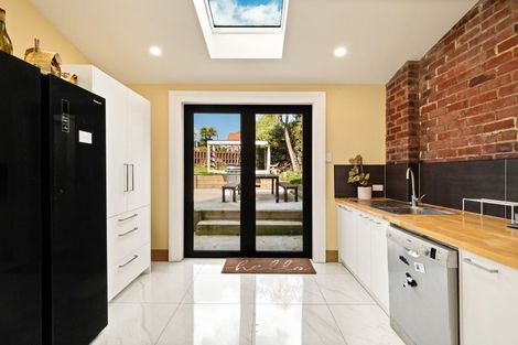 Photo of property in 46 Signal Hill Road, Opoho, Dunedin, 9010