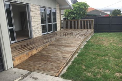 Photo of property in 66 Pitau Road, Mount Maunganui, 3116