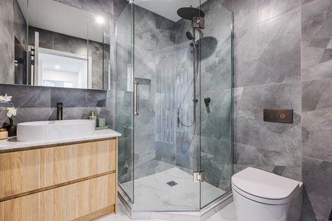 Photo of property in 3 Kaaramuramu Lane, Mangere Bridge, Auckland, 2022