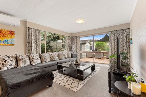 Photo of property in 1 Kimberley Grove, Westbrook, Palmerston North, 4412