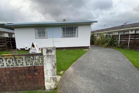 Photo of property in 268 Wellington Road, Wainuiomata, Lower Hutt, 5014