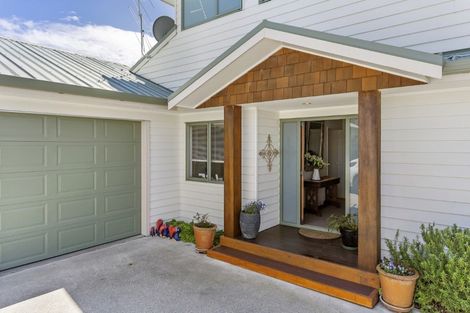 Photo of property in 117 Bruce Wallace Place, Whangamata, 3620