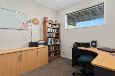 Photo of property in 10 Danny Place, Pyes Pa, Tauranga, 3112