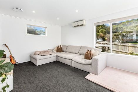 Photo of property in 10 Christchurch Crescent, Kelson, Lower Hutt, 5010