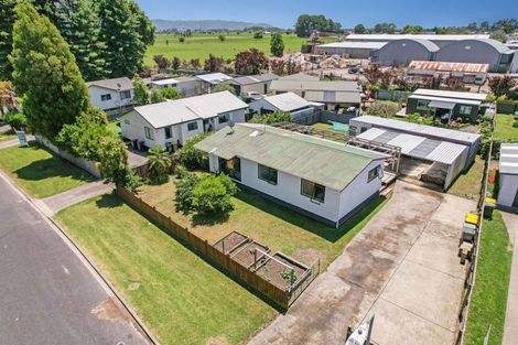 Photo of property in 27 Totara Street, Edgecumbe, 3120