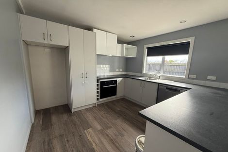 Photo of property in 43 Wyon Street, Linwood, Christchurch, 8062
