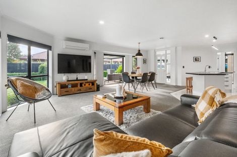 Photo of property in 89 Beechwood Drive, Northwood, Christchurch, 8051