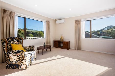 Photo of property in 13a Arawhata Street, Ranui, Porirua, 5024