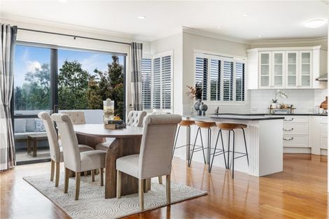 Photo of property in 5 Hobie Court, West Harbour, Auckland, 0618