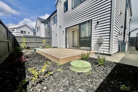 Photo of property in 6 Babos Avenue, Kumeu, 0810