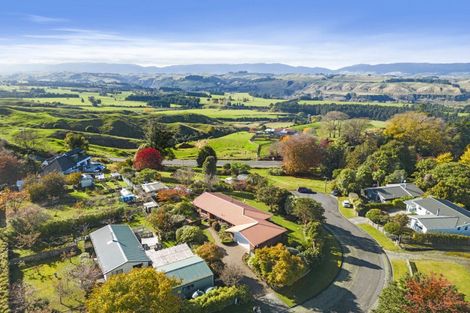 Photo of property in 3 Hau Whiti Place, Kimbolton, 4774