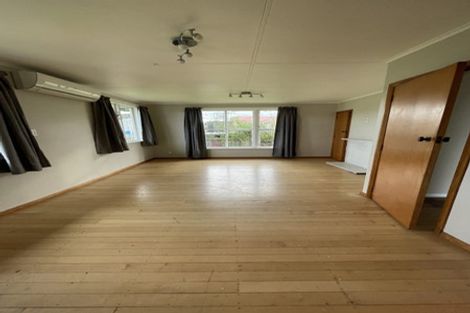 Photo of property in 43 Futter Street, Foxton, 4814