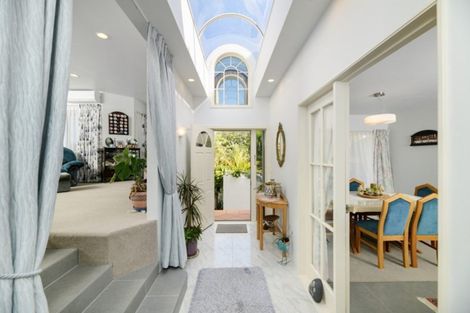 Photo of property in 1/207 Oceanbeach Road, Mount Maunganui, 3116