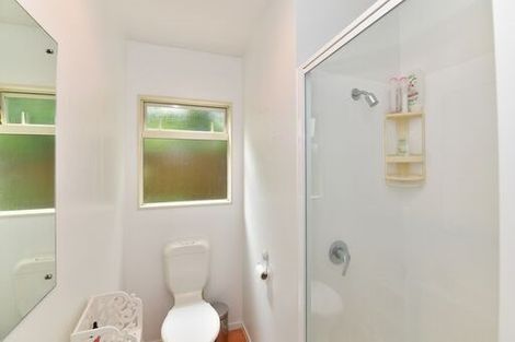 Photo of property in 35a Elliston Crescent, Stanmore Bay, Whangaparaoa, 0932