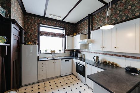 Photo of property in 18 Stour Street, Oamaru, 9400