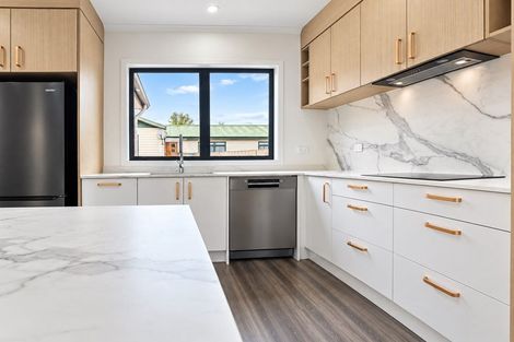 Photo of property in 2/42 Balmerino Crescent, Pukete, Hamilton, 3200