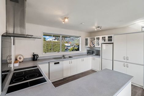 Photo of property in 58a Lancewood Drive, Halswell, Christchurch, 8025