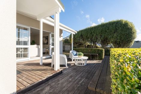 Photo of property in 12 Ronald Woolf Place, Churton Park, Wellington, 6037