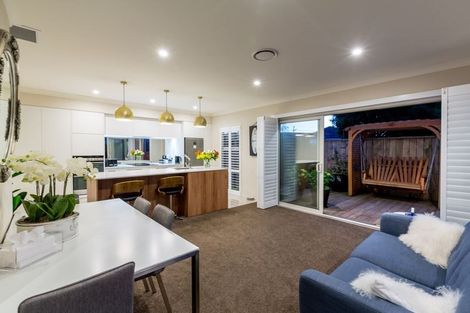 Photo of property in 180b Brooklands Road, Vogeltown, New Plymouth, 4310