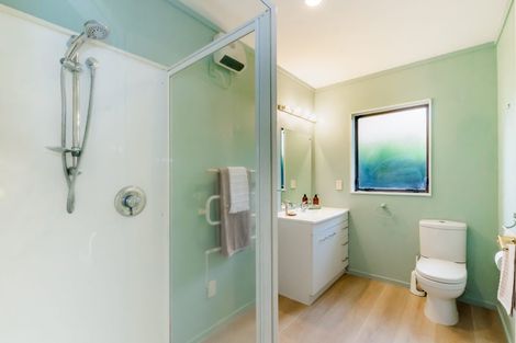 Photo of property in 12 Fox Place, Cloverlea, Palmerston North, 4412