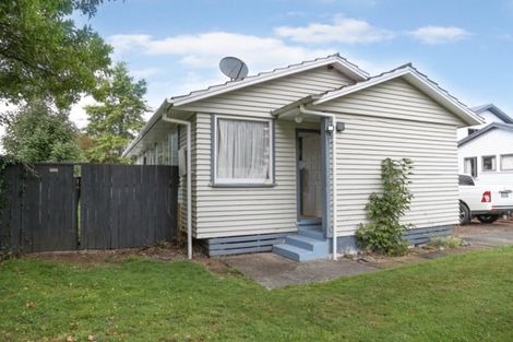 Photo of property in 138 Te Rangitautahanga Road, Turangi, 3334