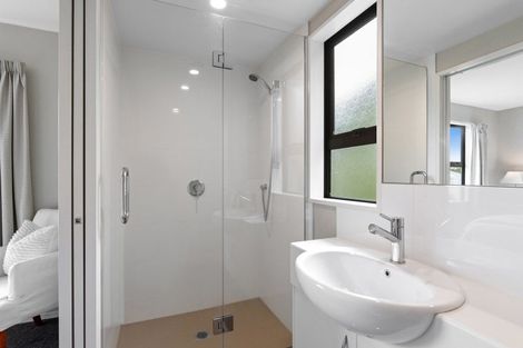 Photo of property in 5c Rex Street, Riccarton, Christchurch, 8041