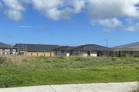 Photo of property in 4 Rere Awa Road, Glenbrook, 2681