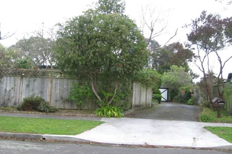 Photo of property in 3 Guernsey Place, Fitzherbert, Palmerston North, 4410