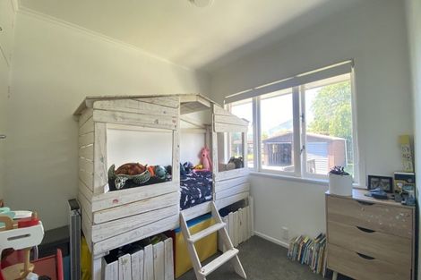 Photo of property in 3/6 Corrella Road, Belmont, Auckland, 0622