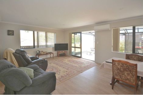 Photo of property in 125 Ballintoy Park Drive, Welcome Bay, Tauranga, 3175