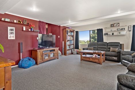 Photo of property in 60a Osprey Drive, Welcome Bay, Tauranga, 3112