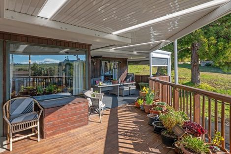 Photo of property in 13 Cherry Lane, Acacia Bay, Taupo, 3330