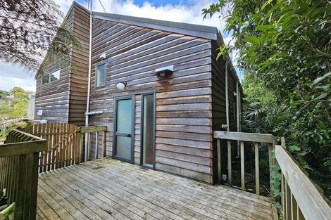 Photo of property in 50 Sunnyhaven Avenue, Beach Haven, Auckland, 0626