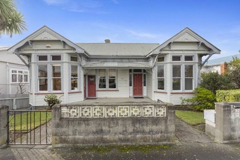 Photo of property in 176 Wicksteed Street, Whanganui, 4500