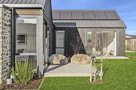 Photo of property in 21 Rua Street, Albert Town, Wanaka, 9305