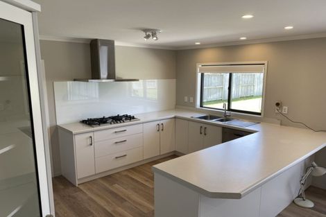 Photo of property in 6 Sylvester Crescent, Flagstaff, Hamilton, 3210