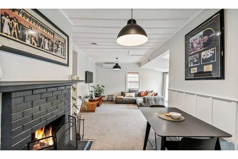 Photo of property in 437 West Coast Road, Glen Eden, Auckland, 0602