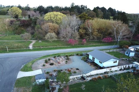 Photo of property in 27 Parnassus Street, Waiau, 7332