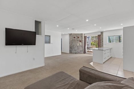 Photo of property in 13 Cowling Road, Hurdon, New Plymouth, 4310